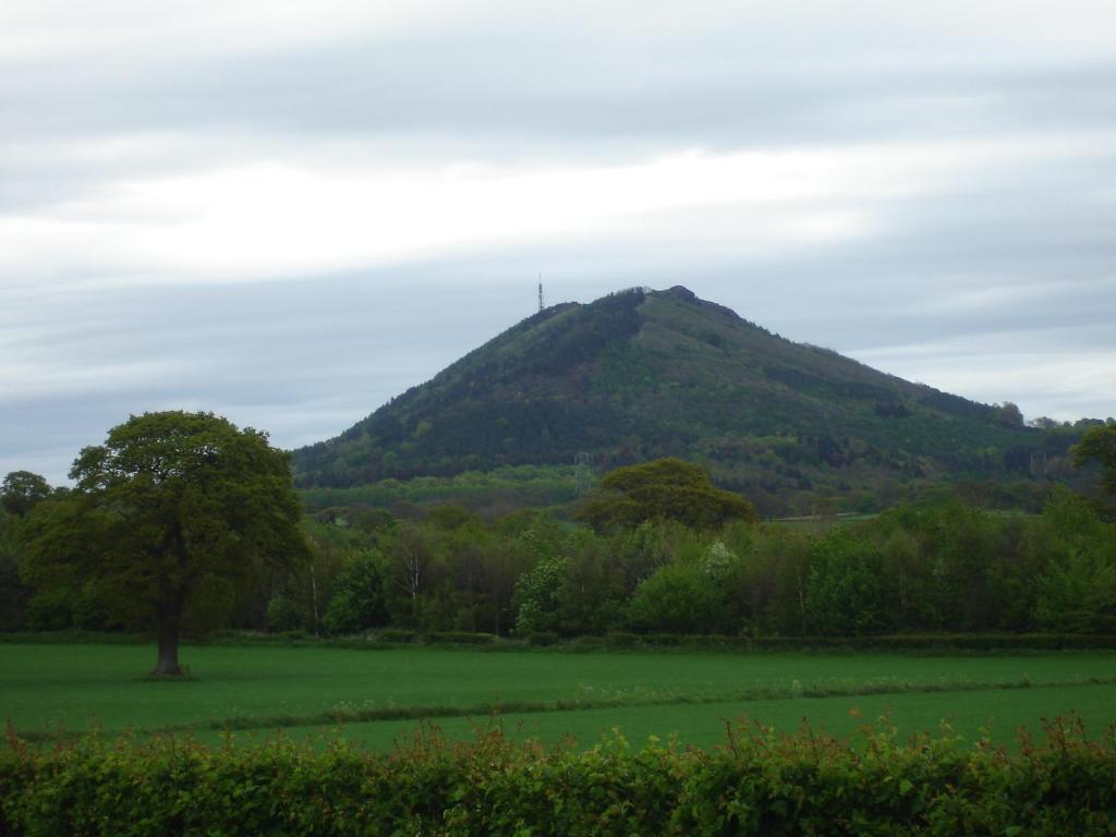 The Stanage B&B เทลฟอร์ด ภายนอก รูปภาพ